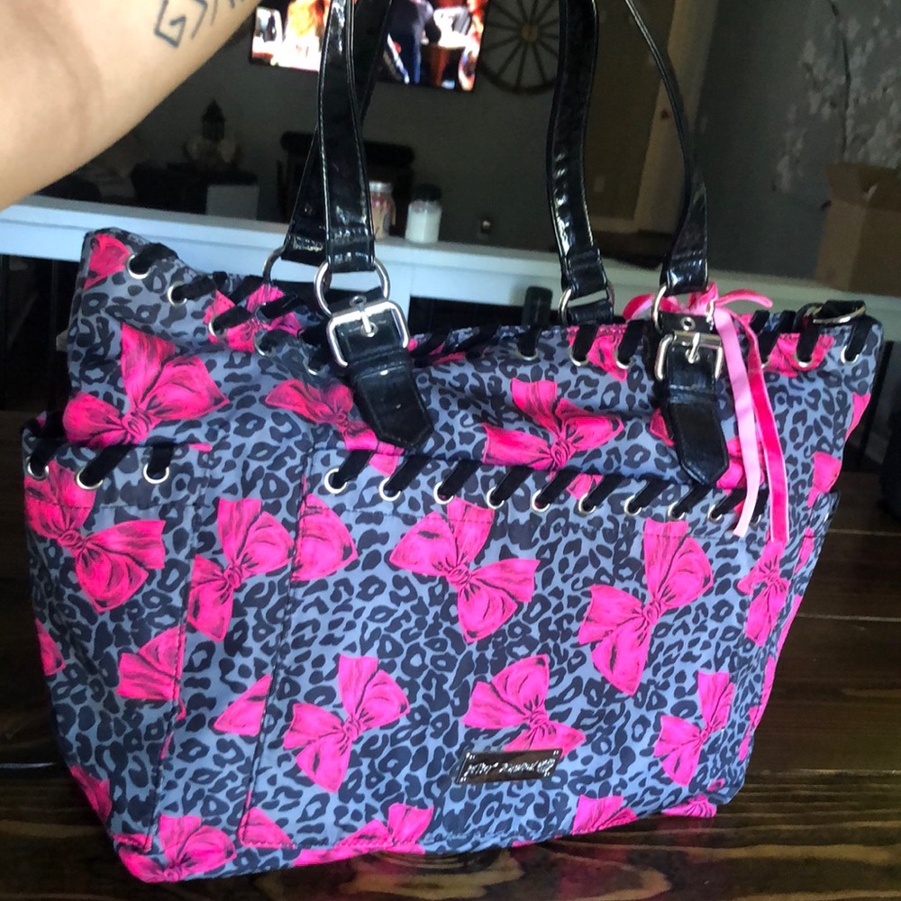 BETSEY JOHNSON (NWT) Diaper bag